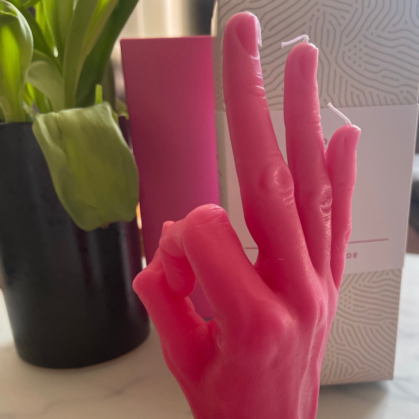CANDLE HAND OK I PINK (B-WARE)