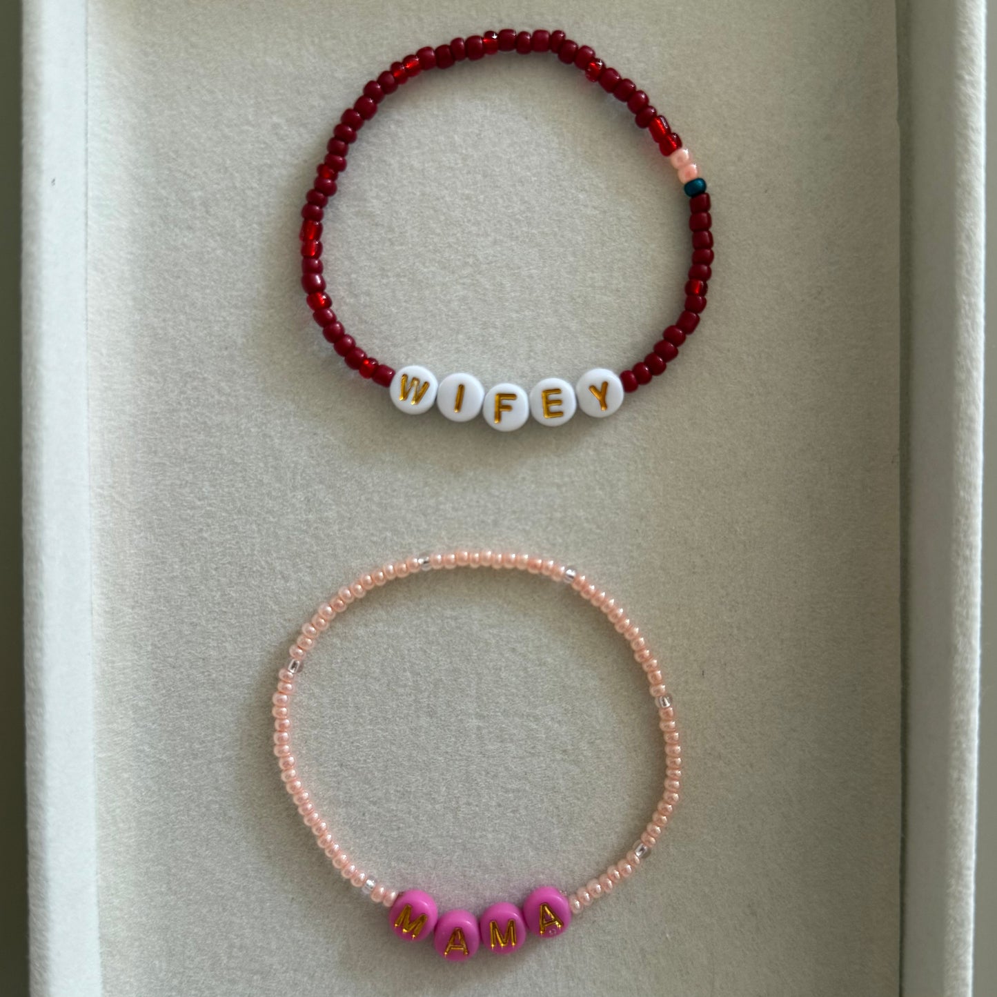 ARMBAND MIT WUNSCHTEXT